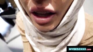 Muslim girl sucking her relative dick in the changing room and take cum in mouth