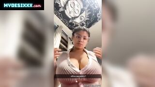 Huge boobs teen secreatary giving a blowjob to boss