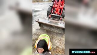 Construction worker girl sucked engineer dick at work site publicly