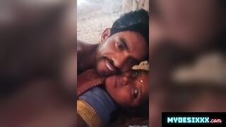 Village dehati couple having sex