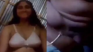 Bada lund pakad bur mai ghusaai village girl nai