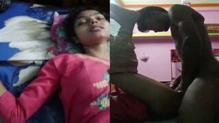 Sexy girlfriend ki taange utha kiya uski tight chut ki chudai