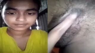 Sexy village girl ka chut fingering video