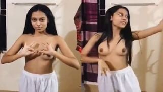 Boobs dikhaate hue boyfriend k aage bharatnatyam karti sexy girl