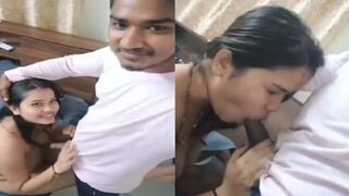 Beautiful girlfriend ko nangi kar chusaya usko lund