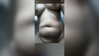 Gorgeous bhabh making her nude video