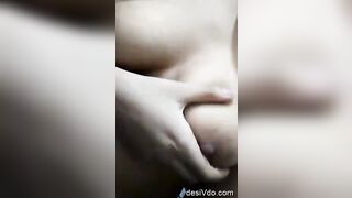 Paki young girl press her big boobs