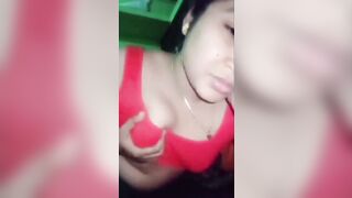 Desi horny girl showing her pussy and boobs for lover